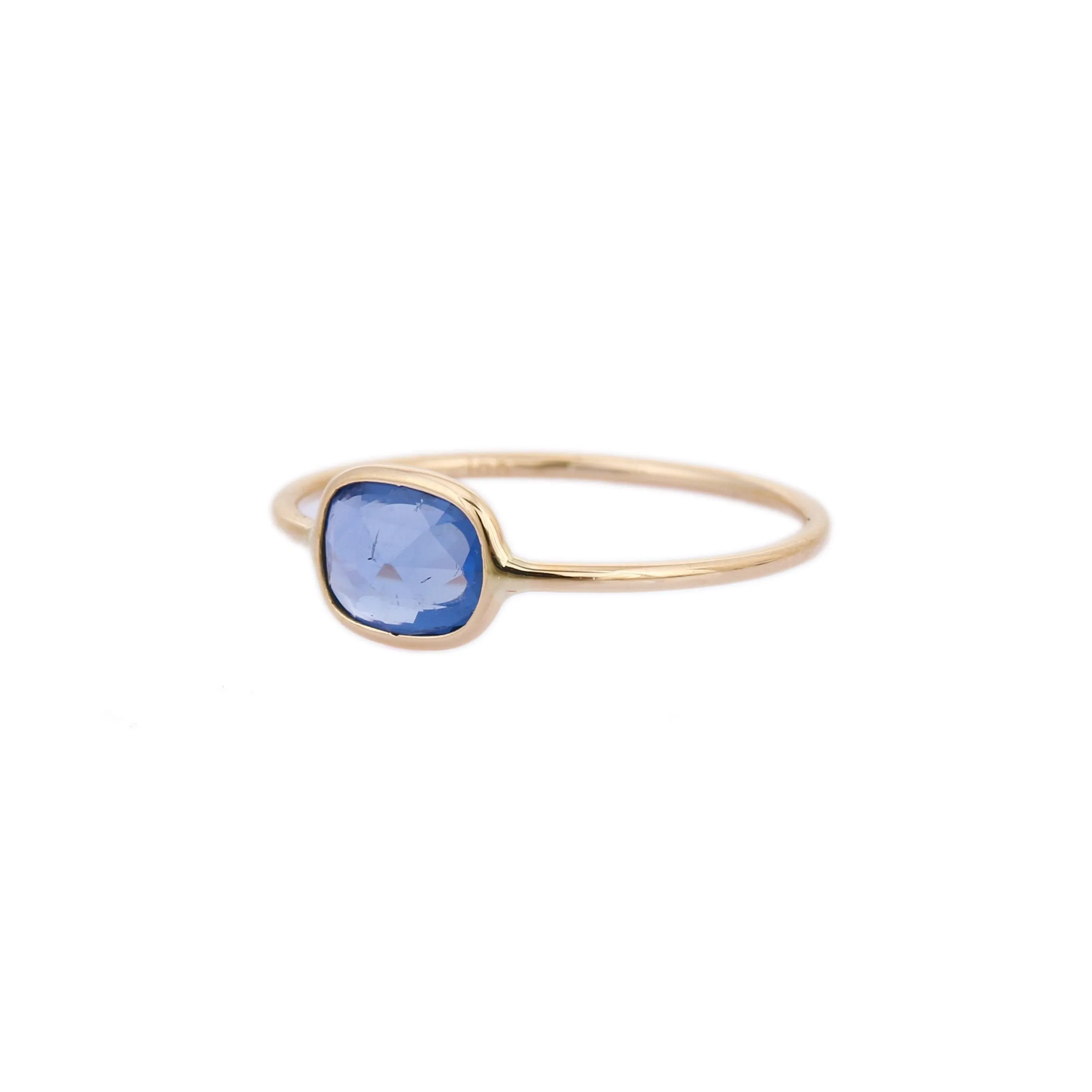 18K Yellow Gold Sapphire Ring