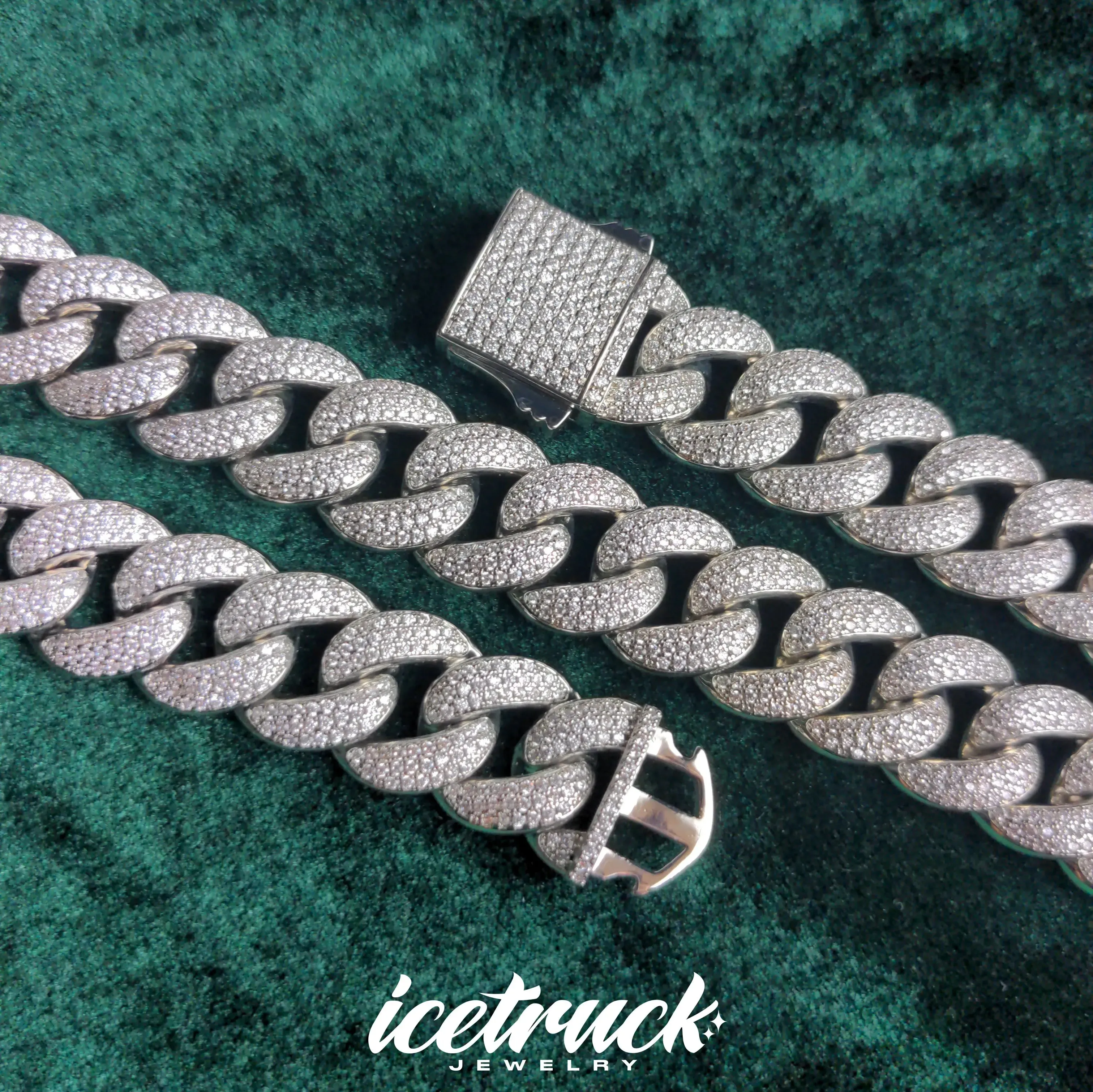 18mm Iced Cuban Link Chain in White Gold