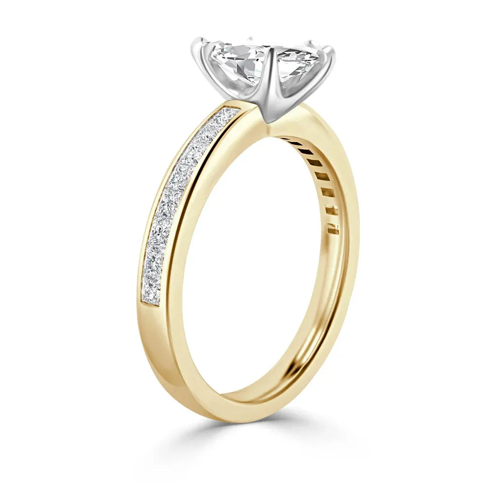 Amelia - 18ct Yellow Gold - Marquise