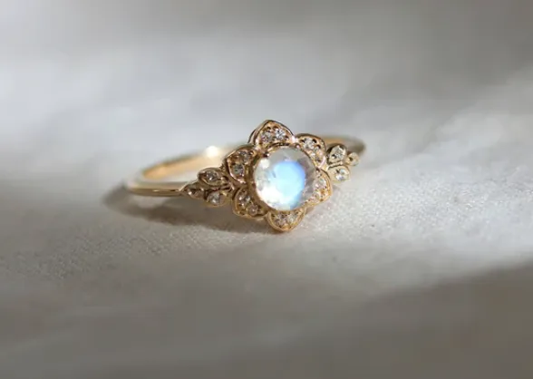 Moonflower Ring