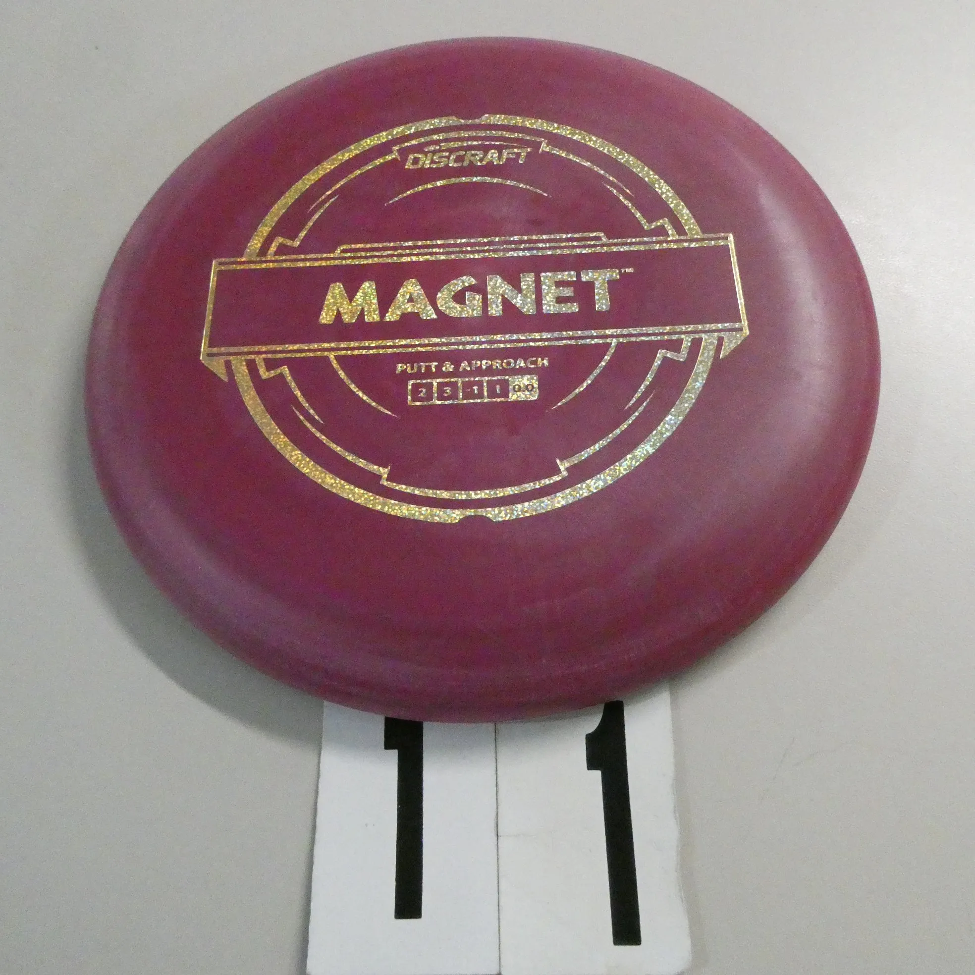 Putter Line Magnet