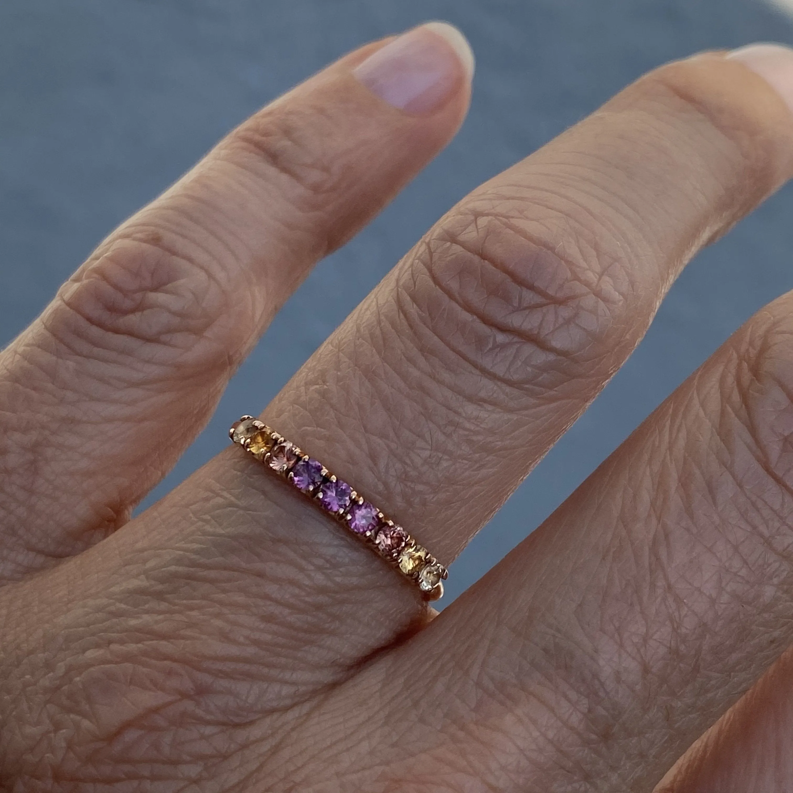 Sunset Double Linea Ombré Sapphire Bar Ring