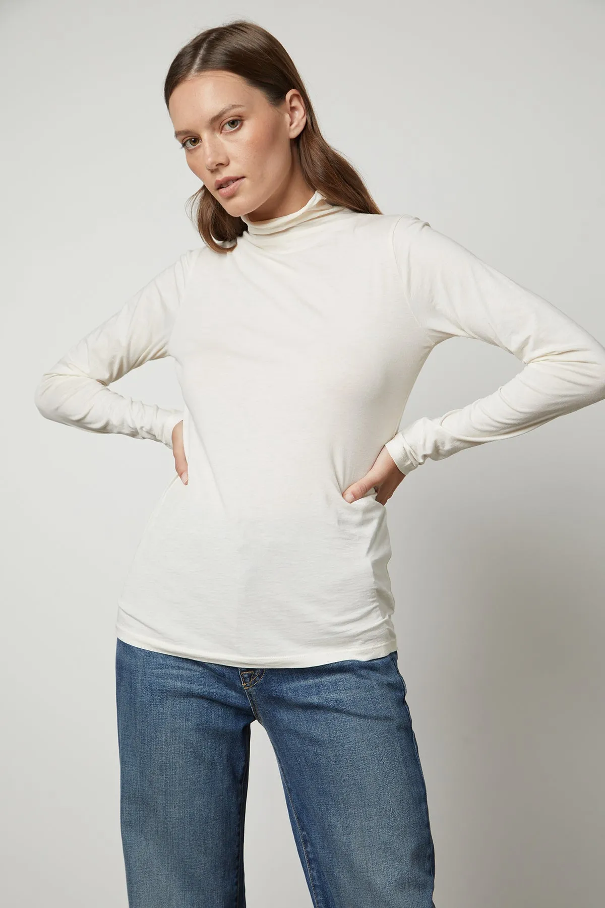 TALISIA GAUZY WHISPER FITTED MOCK NECK TEE