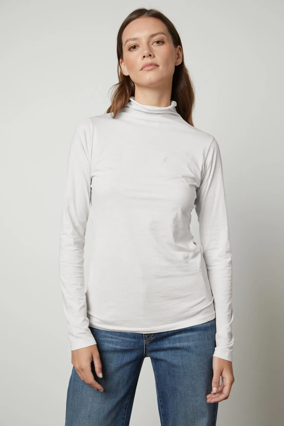 TALISIA GAUZY WHISPER FITTED MOCK NECK TEE