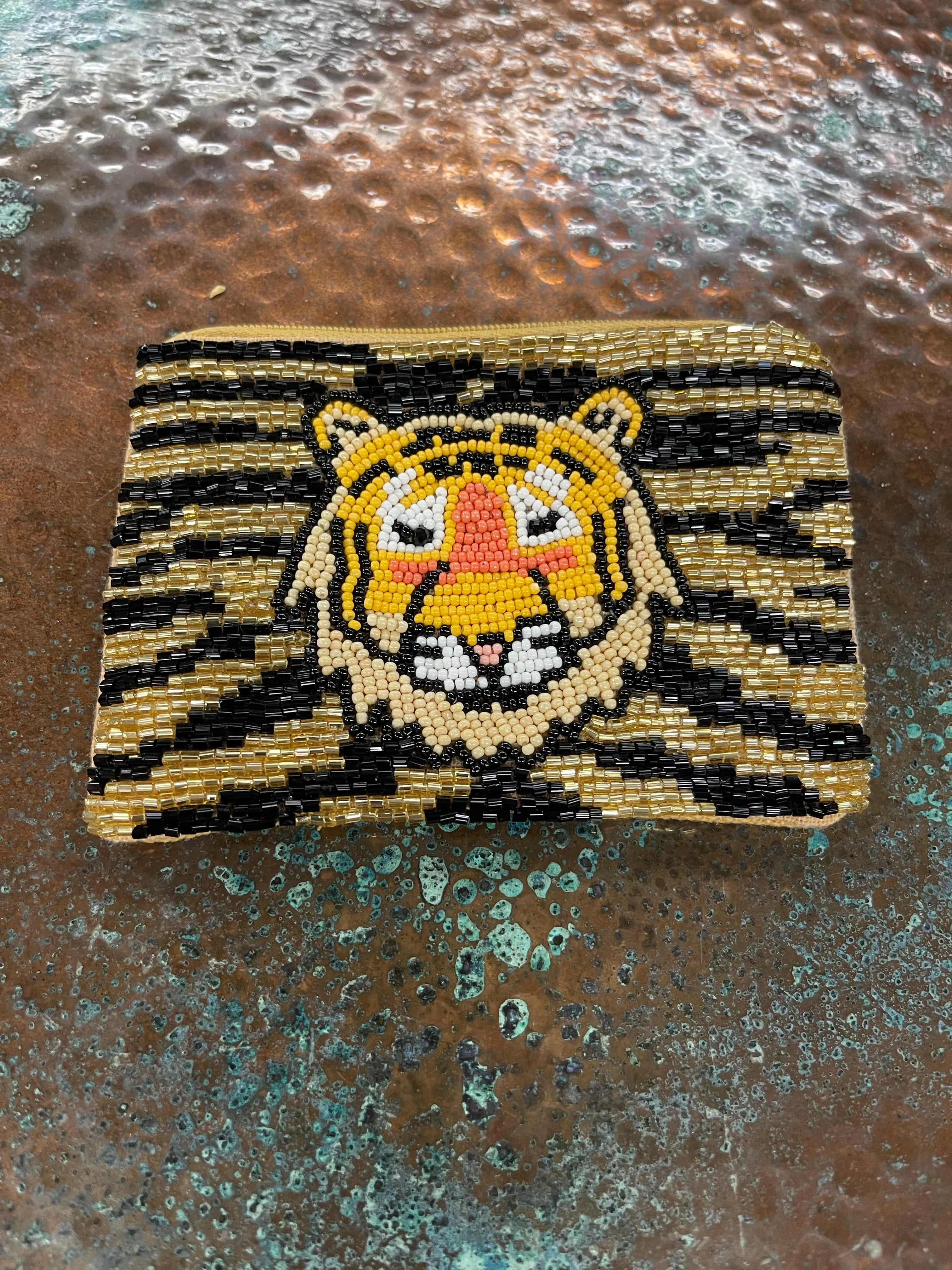 TIGER SEED BEAD COIN CLUTCH PURSE