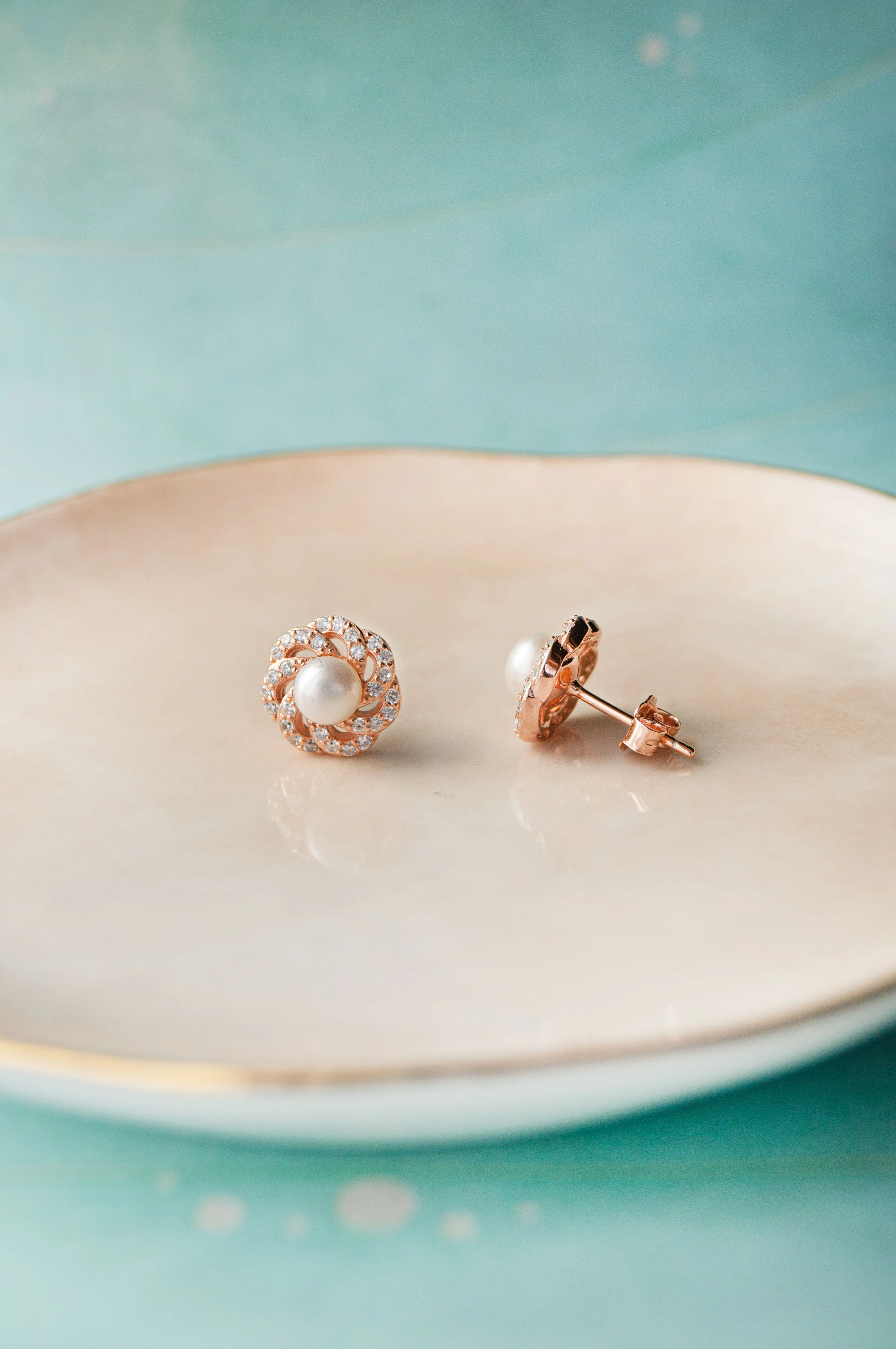 Whirlpool With Pearl Rose Gold Plated Sterling Silver Stud Earrings